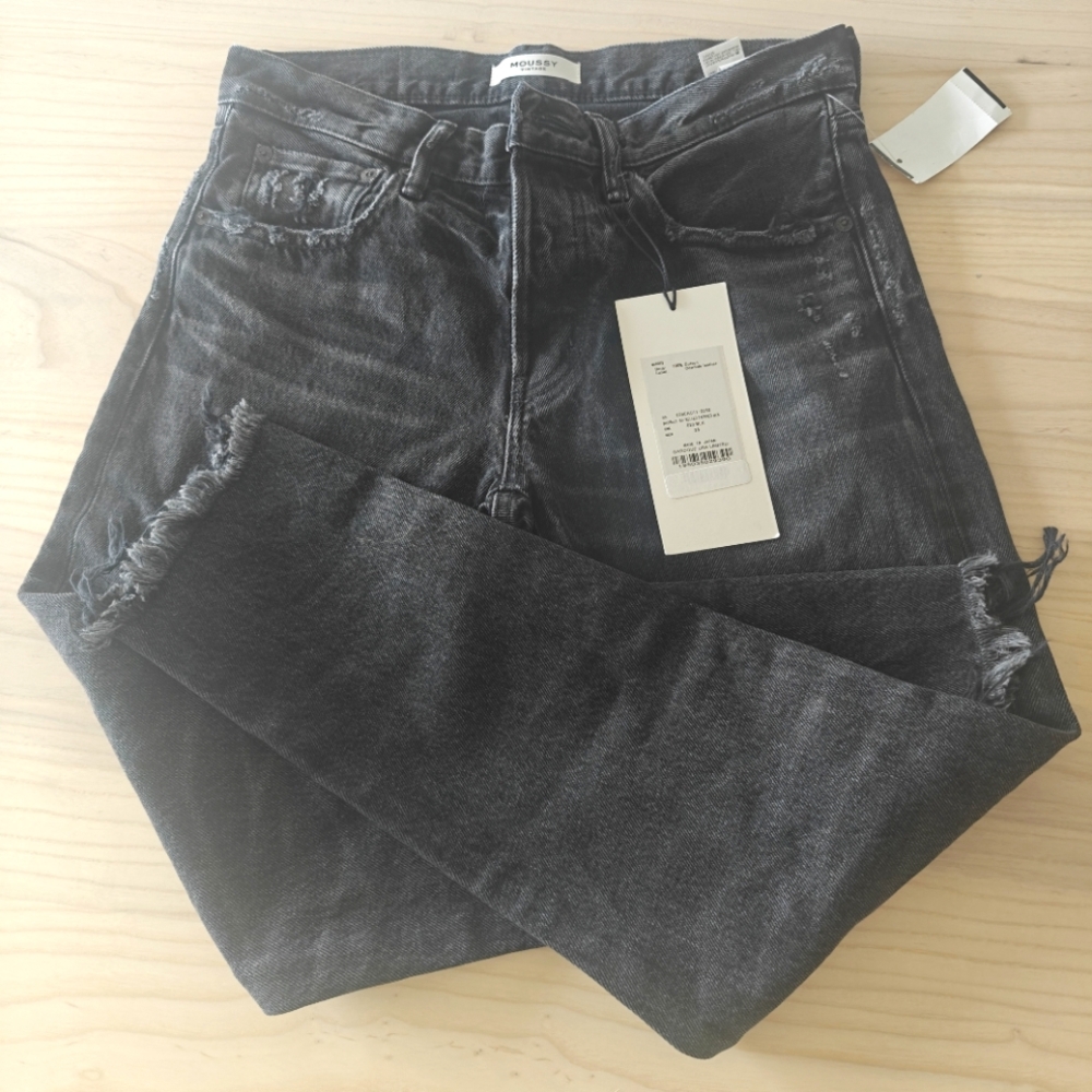 Moussy Vintage Jeans Black Distressed 26 NWT